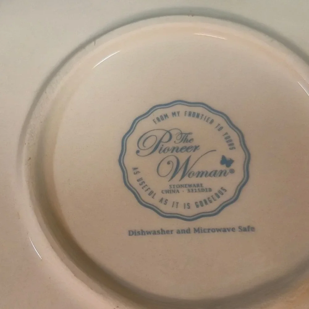 Pioneer Woman Floral Stoneware Appetizer Plates Set of 4 Scalloped 6.5 Inch